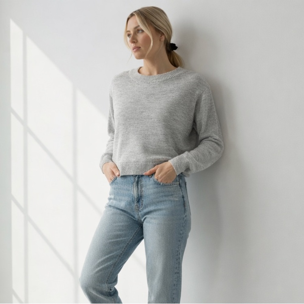 H&M | Cozy Soft Grey Crewneck Long Sleeve Sweater